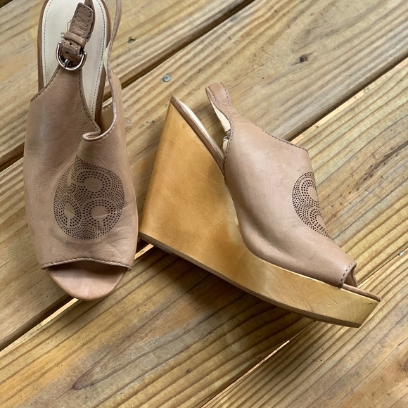 Coach Wooden Wedge - Picture 1 of 4